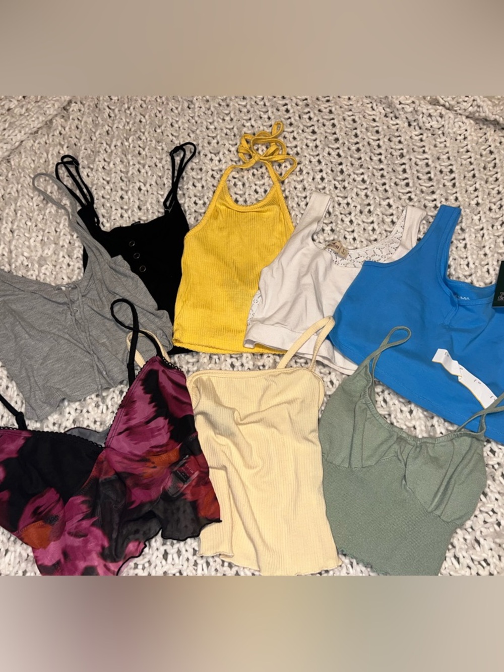 Bundle of 8 Tanks